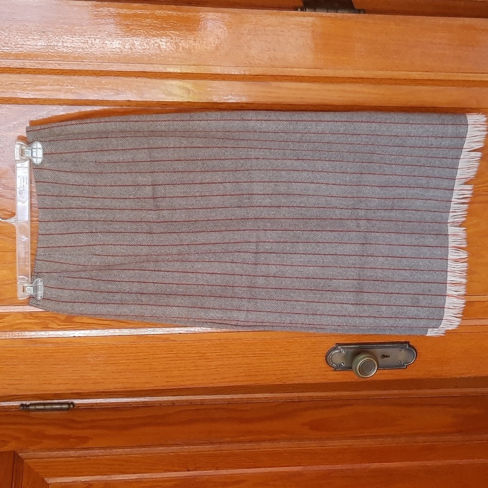 Wool Fully-lined Skirt